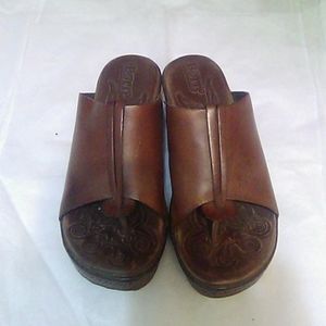 Born Shoes